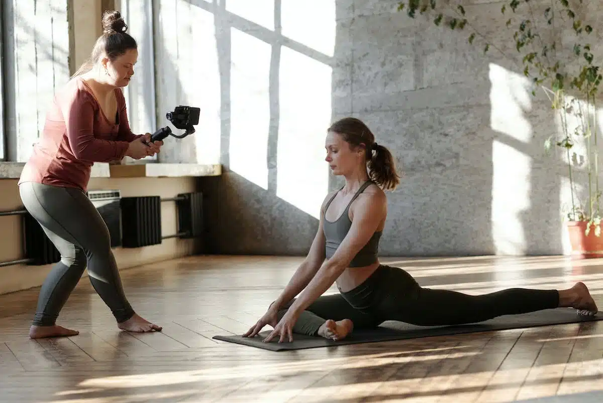 femme  yoga