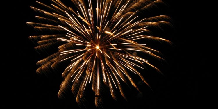 Acheter des feux d'artifice en ligne, c'est tout à fait possible !