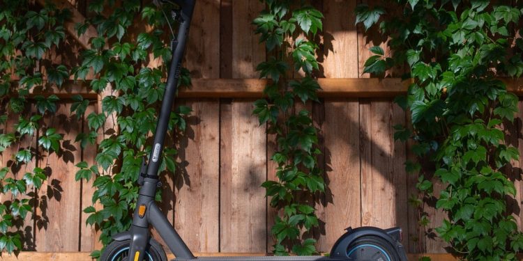 Comment entretenir une trottinette électrique ?
