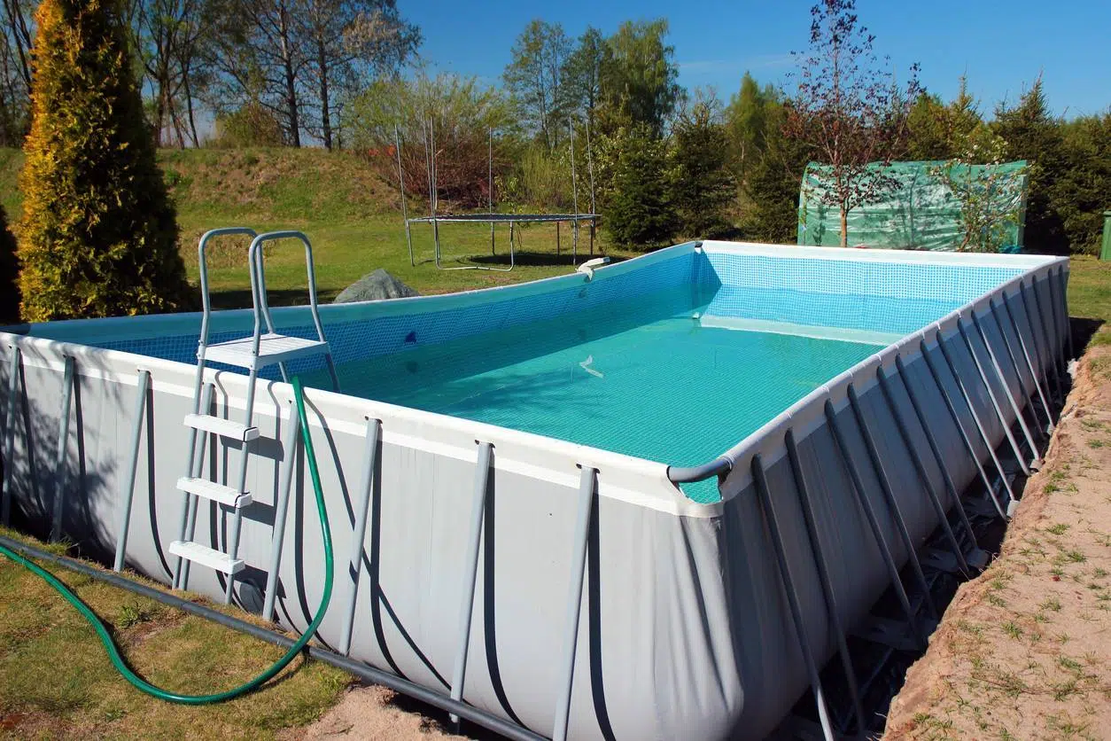 piscine hors sol ; piscine gonflable