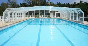 Le top 5 des abris de piscine pour profiter de son été !