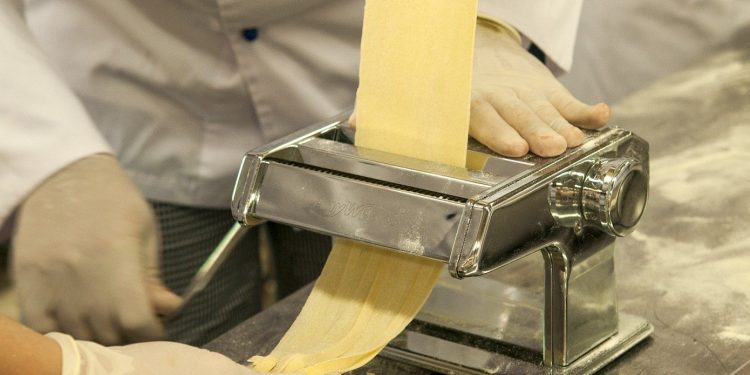 Professionnel du secteur alimentaire : Quel budget prévoir pour un laminoir ?