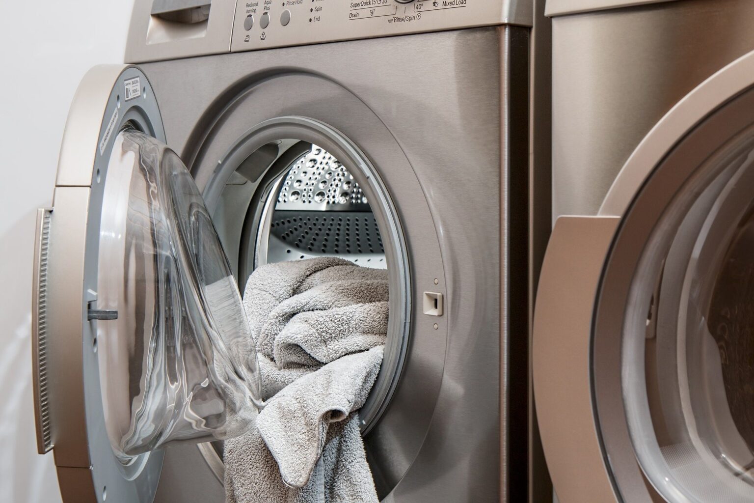 Où mettre la lessive dans la machine à laver ? Les 4 Vérités